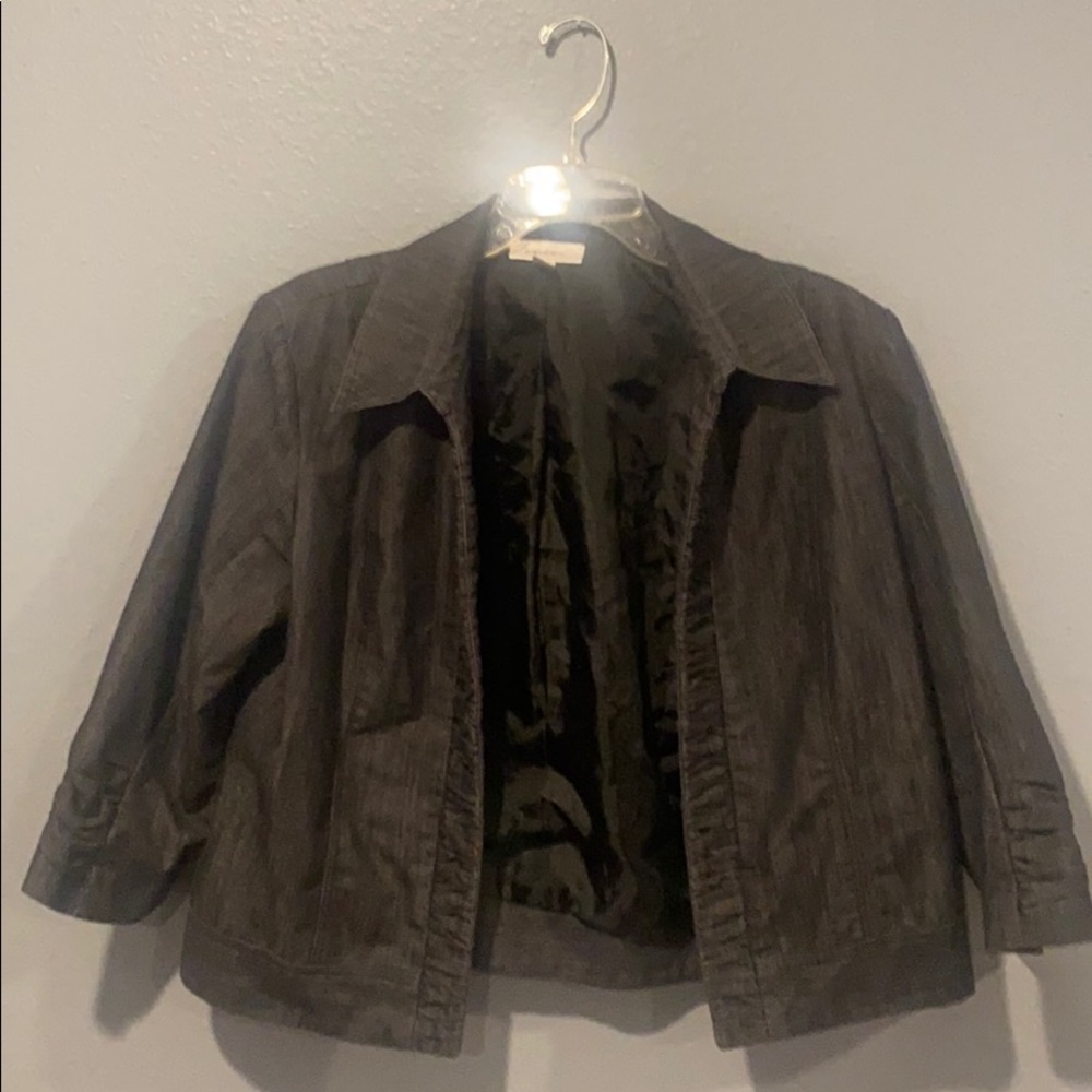 JACKET